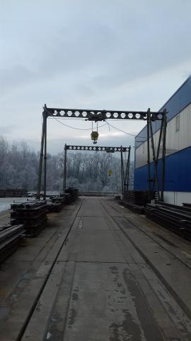 Portálový jeřáb -  10 000 kg - portálový žeriav pojízdný