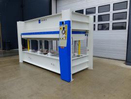 Dyhovací lis ORMA 3000x1300mm 120t vodné ohrievanie