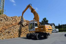 Kolové rypadlo Liebherr A924 Litronic