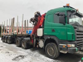 Lesovůz, souprava na dřevo - Scania 6x6, Epsilon 165, klanicový Lemex.