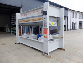Dyhovací lis ITALPRESSE 3000x1300mm 4-plošný vodné ohrievanie