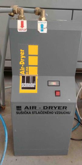 Skrutkový kompresor Schneider AirMaster AM 7.10 S1