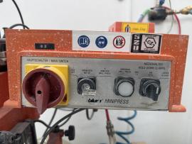 Blum minipress M51N1000