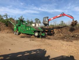 Woodchipper & shredder BANDIT BEAST 1680 | Waste wood processing | Woodworking machinery | Lift cranes s.r.o.