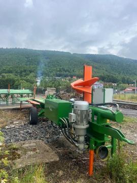 Log splitter Tark -50 | Waste wood processing | Woodworking machinery | Drekos Made s.r.o